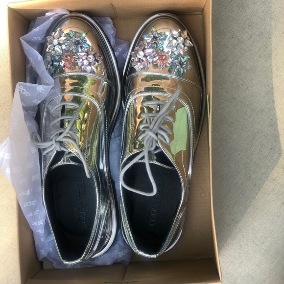 🥂HOST PICK!!! 💕🌟 NIB STYLISH ROYAL OXFORDS🥂 - Picture 7 of 8